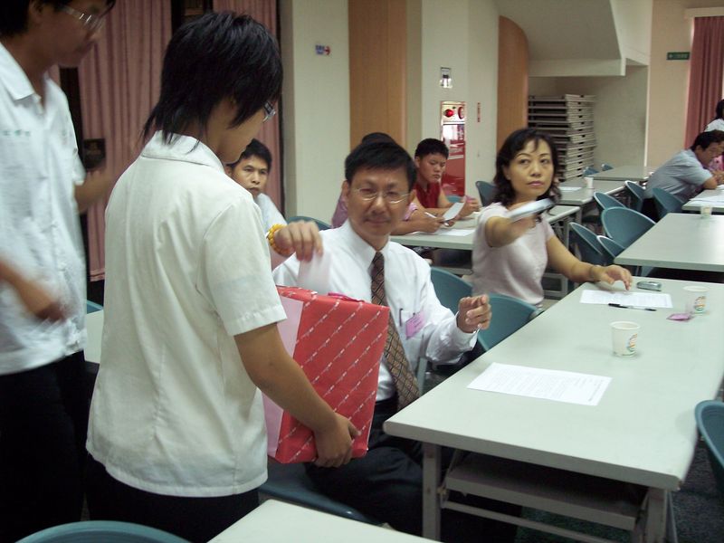 95學年度家長委員代表大會活動花絮-選舉會長副會長